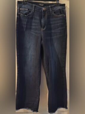 Judy Blue Dark Wash cropped Jeans